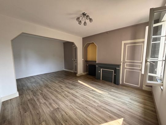 Location Maison 4 pièces 85m² - Photo 1