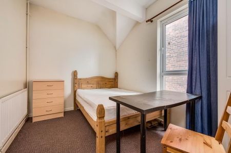 Flat 2, 3 Edinburgh Street, Belfast, BT9 7DS - Photo 2