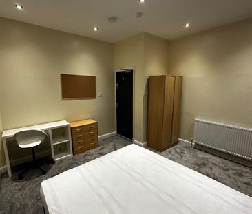 Rooms to Let on Villiers Street, Preston - Photo 5