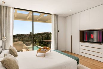 6 bedroom luxury Villa for rent in Nueva Andalucia, Andalusia