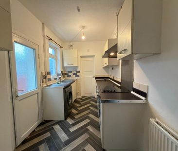 2 bedroom terraced house to rent - Photo 6