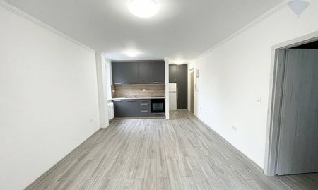 Na prenájom: 2 izbový byt, centrum, Ružový háj, Dunajská Streda - Photo 2