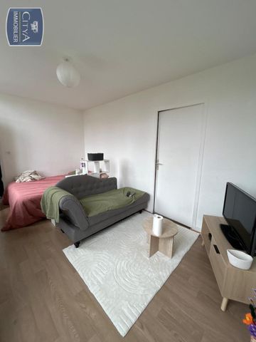 Location Appartement 1 pièce 25m² BEAUVAIS 60000 - Photo 2