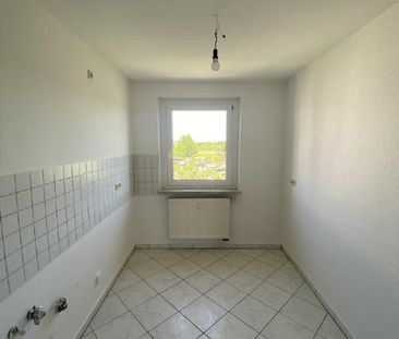 Sanierte Dreiraumwohnung mit Balkon ! - Foto 4