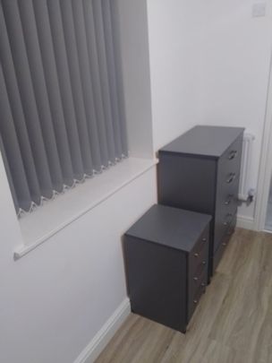 Room in a Shared House, Smithdown Road, L7 - Photo 1