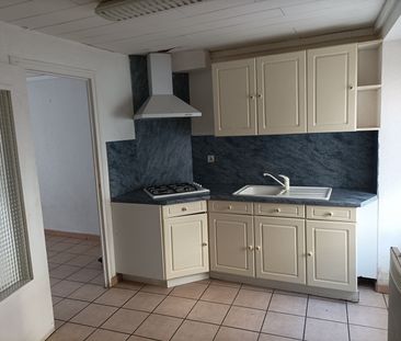 Location Appartement 2 pièces 18m² - Photo 2