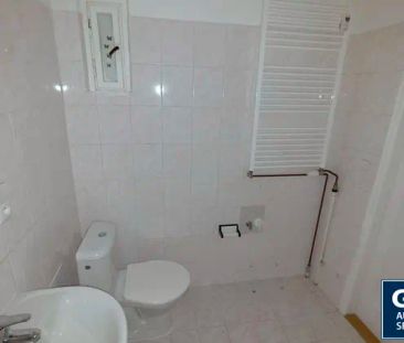 Zrekonstruovaný 1+kk, 28 m - Fotografie 6