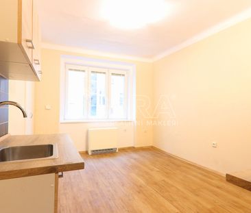 Pronájem bytu 2+kk 40 m² - Photo 1