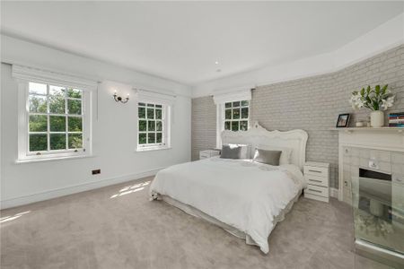 6 bedroom detached house to rent - Photo 5