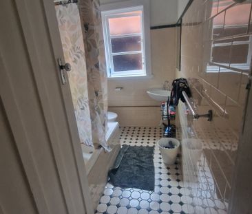 Paddington - Photo 2