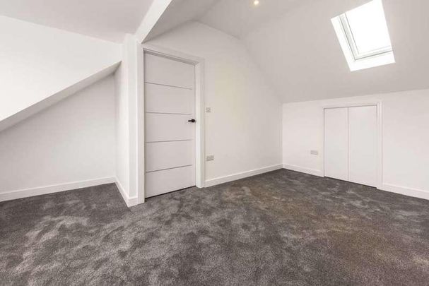 Victoria Road, East Barnet, EN4 - Photo 1