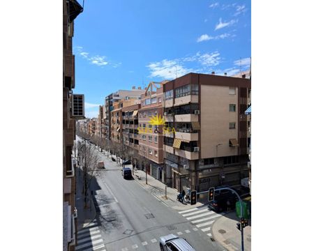 3-BEDROOM APARTMENT FOR RENT IN CAMPOAMOR - ALICANTE - Photo 5