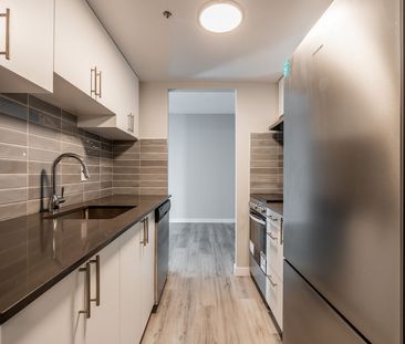 1951 Maisonneuve Boulevard East, Montréal, QC - Photo 6