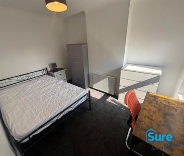 4 bedroom terraced house to rent - Photo 2