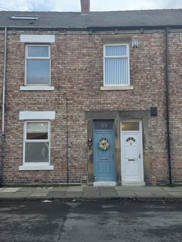 2 bedroom terraced house to rent - Photo 3