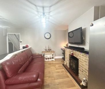 Highfield Road, Romford, RM5 3AW, Property for rent - Photo 1