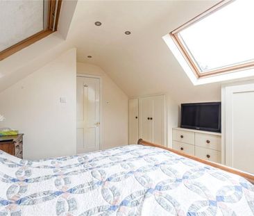 4 bedroom detached house to rent - Photo 6