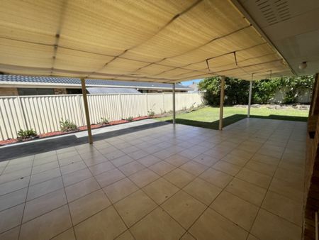 73 Allied Drive, Arundel - Photo 4