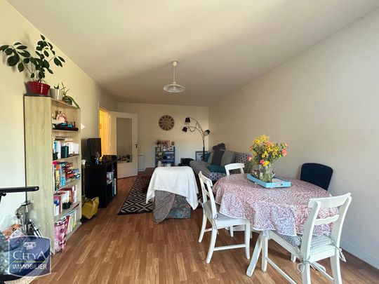 Location Appartement 2 pièces 56m² LAVAL 53000 - Photo 1