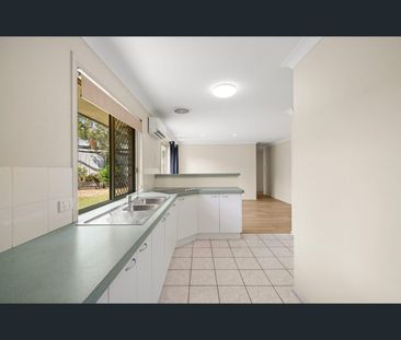 2/26 Mewing Ct, Windaroo, Qld 4207 - Photo 5