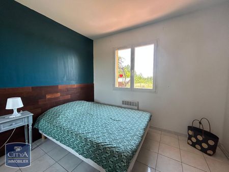 Location Maison 4 pièces 93m² MONCLAR DE QUERCY 82230 - Photo 5