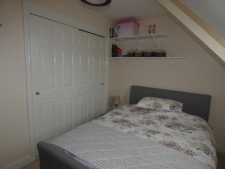 2 bedroom semi-detached house to rent - Photo 4