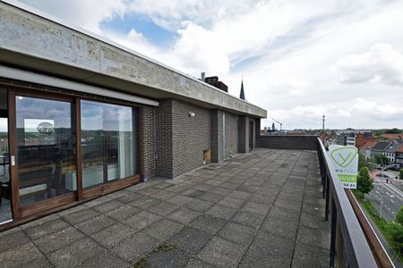 Ruime penthouse met uitstekende ligging! - Photo 2