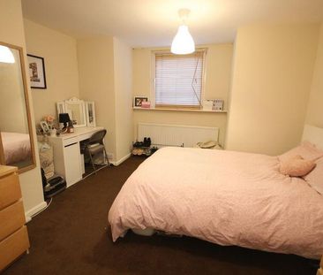 5 bedroom house to rent - Photo 4