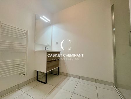 Location Appartement 2 pièces 50m² - Photo 3