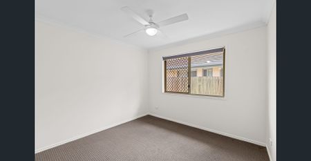 4-Bed, 2-Bath Family Home with Direct Park Access Within the Stretton State College Catchment - Photo 2