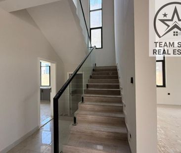 Luxury Villa for Rent in Al Yasmin. - Photo 2