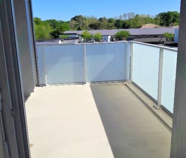 Location Appartement 3 pièces 60m² ST VINCENT DE TYROSSE 40230 - Photo 5