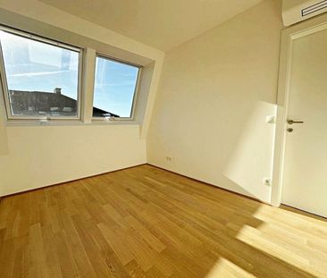 ERSTBEZUG, AUGARTEN-NÄHE, klimatisiertes 44 m2 Dachgeschoss, 2 Zimm... - Photo 2