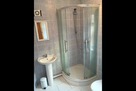 5 Bed Semi-Detached House, Freeburn Causeway, CV4 - Photo 5