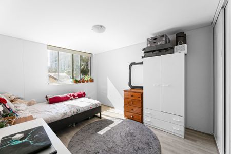 2 Bedroom with Study Apartment in Prime Location of Burwood and Strathfield - Photo 5