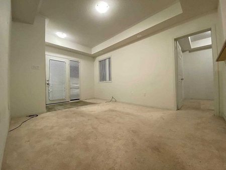 For Lease - 250 Sunny Meadow Boulevard Unit# 333, Brampton, Ontario - Photo 3