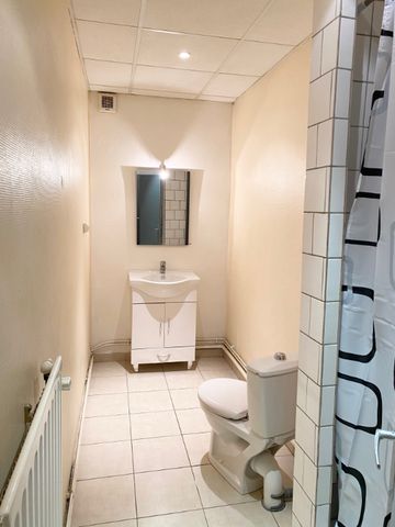 Location Appartement 2 pièces 56m² - Photo 4