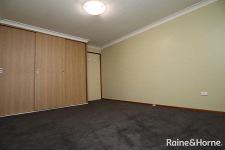 CENTRAL CHARM - Photo 5