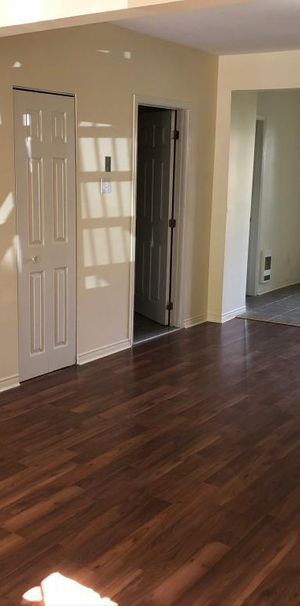 4 ½ IMPECCABLE – Rez-de-jardin – Secteur calme & près du métro ! - Photo 1