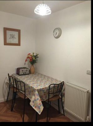 3 bedroom terraced house to rent - Photo 1