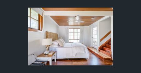 A HONEY FOR THE MONEY - Photo 4