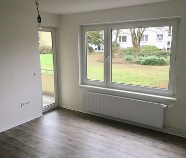 Frisch saniert im Erdgeschoss mit Balkon und Einbauküche - Ihre neue Wohnung? - Foto 6
