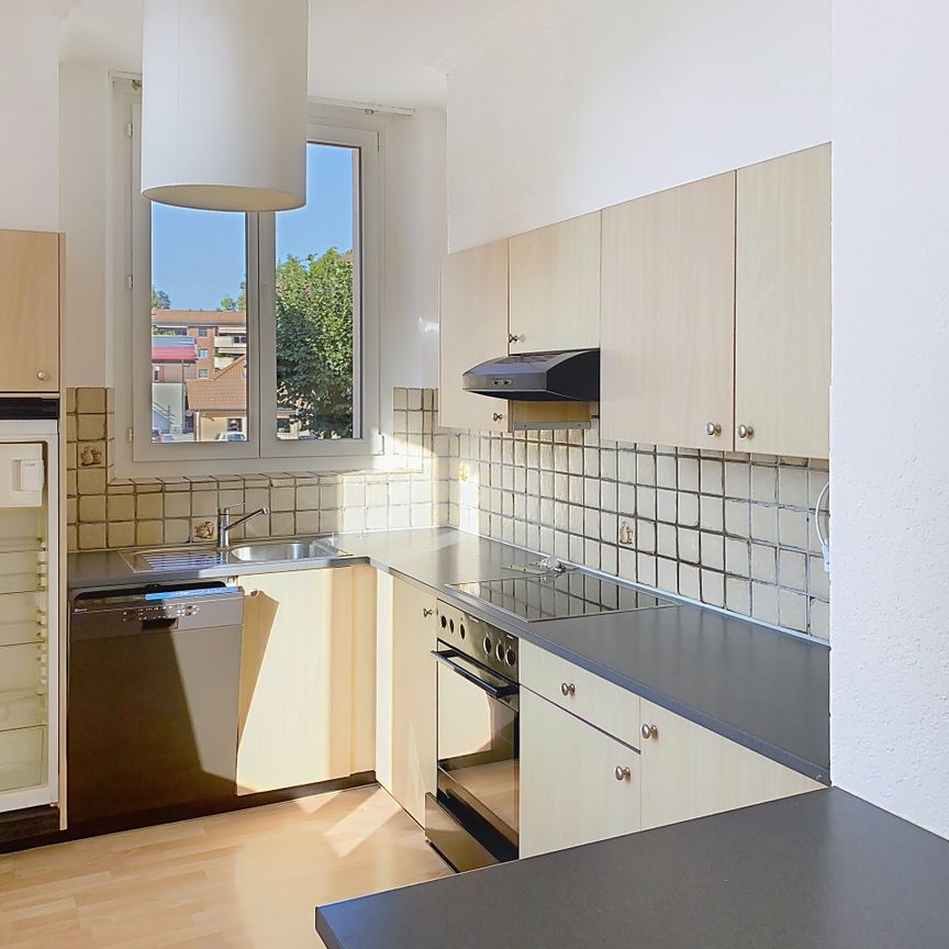 Appartement de 4.5 pièces au 1er étage avec belle terrasse - Foto 1