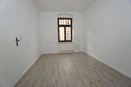 Romantische Altbau-3-Raum-Balkon-Wohnung nahe der Zwickauer Innenstadt - Photo 5