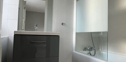 Appartement à louer - REIMS - PROCHE JEAN JAURES - Photo 2