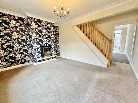 2 bedroom terraced house to rent - Photo 3