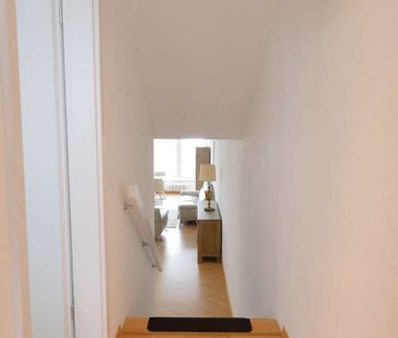 Moderne 3-Zimmer-Wohnung über zwei Etagen / Haus mit Gemeinschaftss... - Photo 1