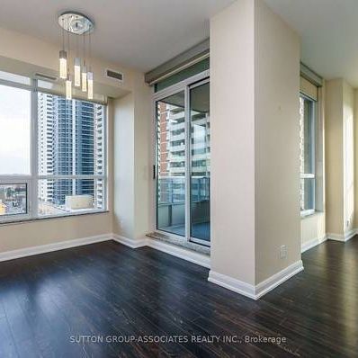 Beautiful Two Bedroom Unit With Parking Wellesley & Sherbourne - Photo 1