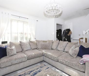 3 bedroom house to rent - Photo 1