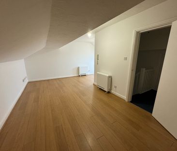 1 Bed Flat, Fosse Road Central, LE3 - Photo 3